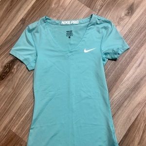 Nike Pro Tee